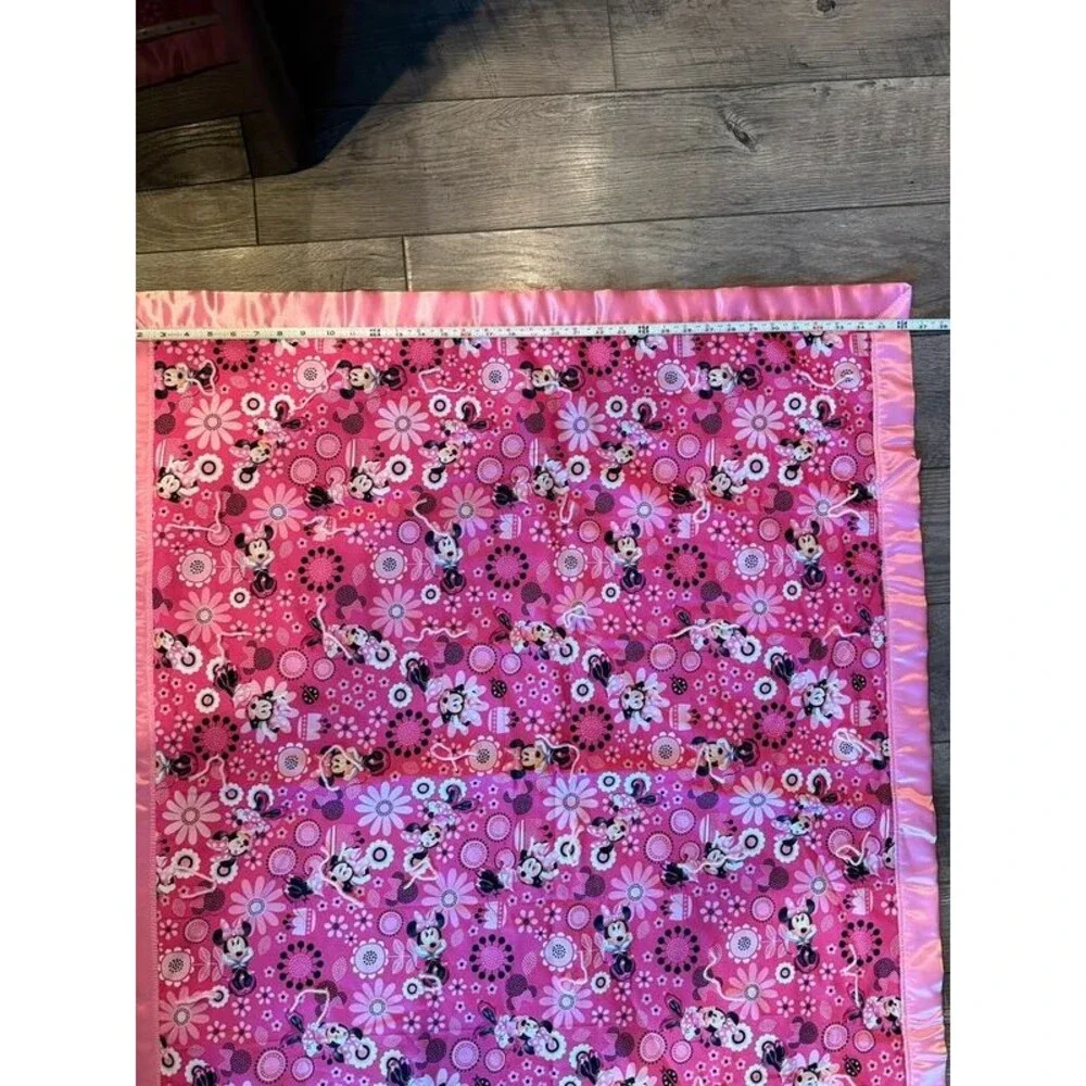 Handmade Disney Minnie Mouse Blanket